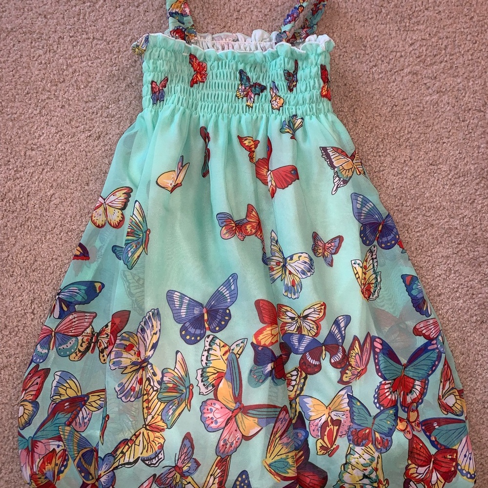 Girls dress